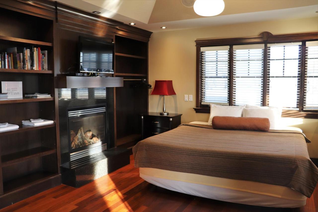 Westmount River Inn YYC Екстериор снимка