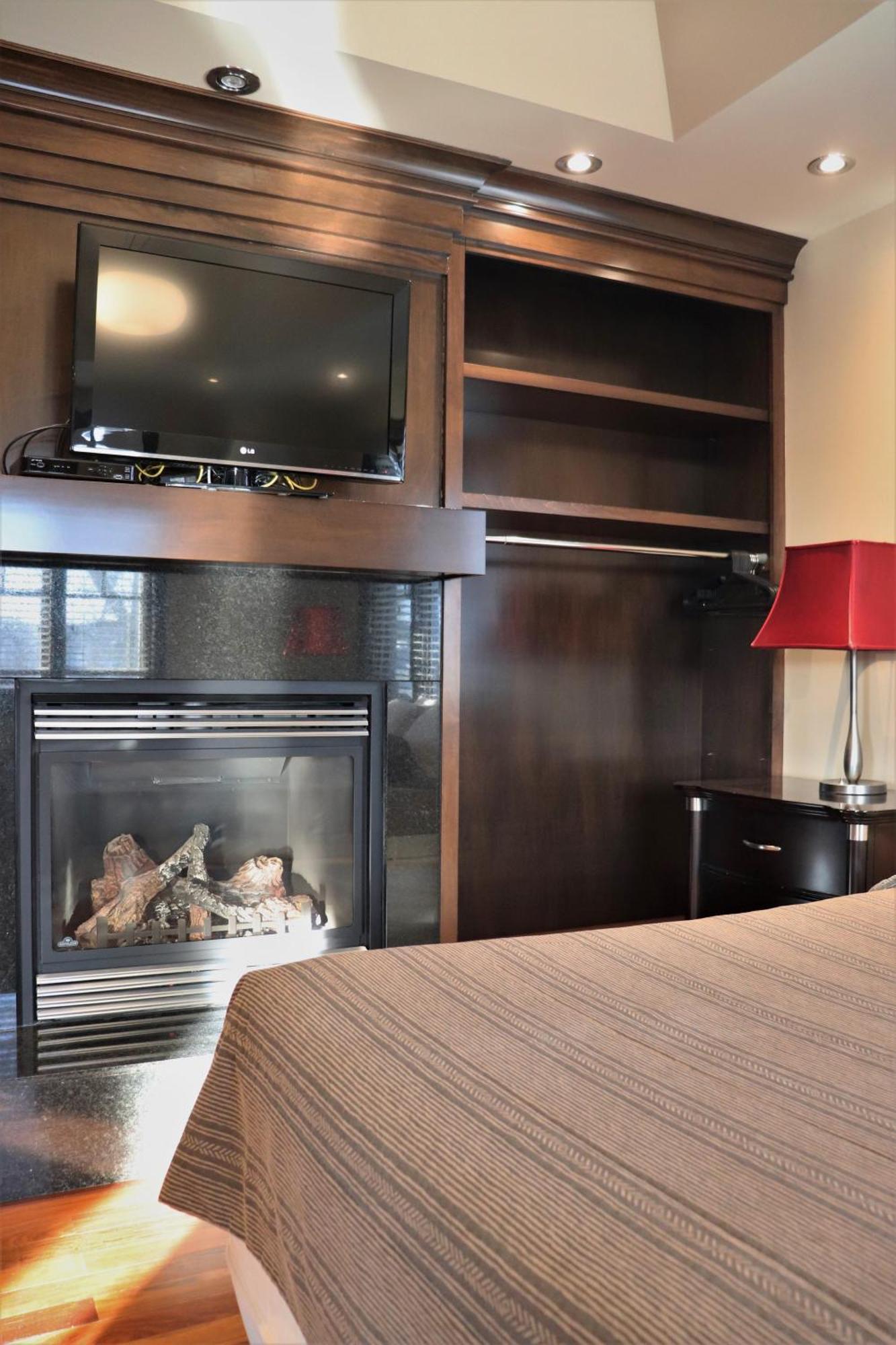 Westmount River Inn YYC Стая снимка